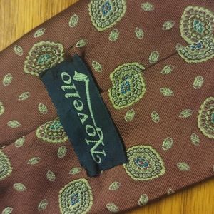 Novello Vintage Neck Tie